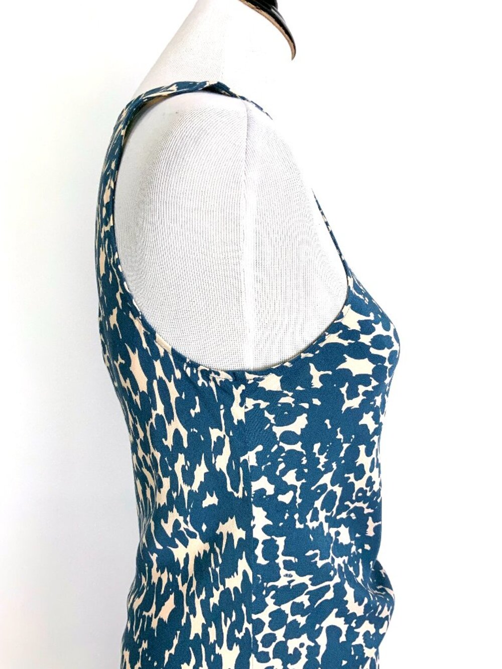 Rails Gabriella Midi Slip Style Dress Sz M - Picture 11 of 16